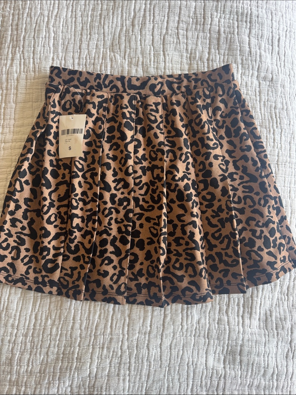 Forever 21 Tan and Black Leopard Print Circle Skirt - Picture 3 of 3